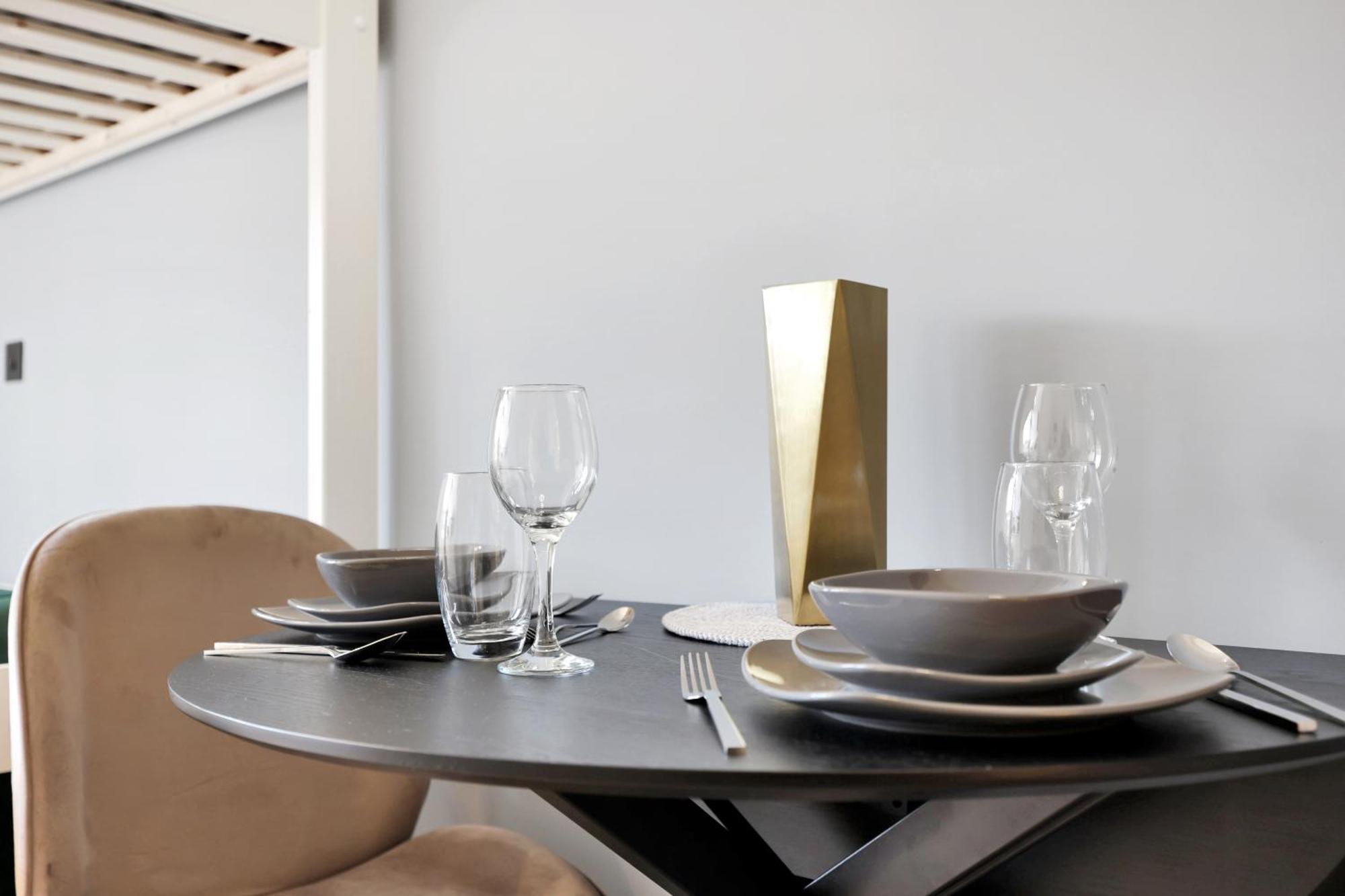 Hilldrop Apartments Short Term Rental & Flexible Renting Islington With Free Wifi, Parking & Garden London Exterior photo